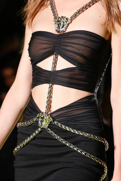 Look 53